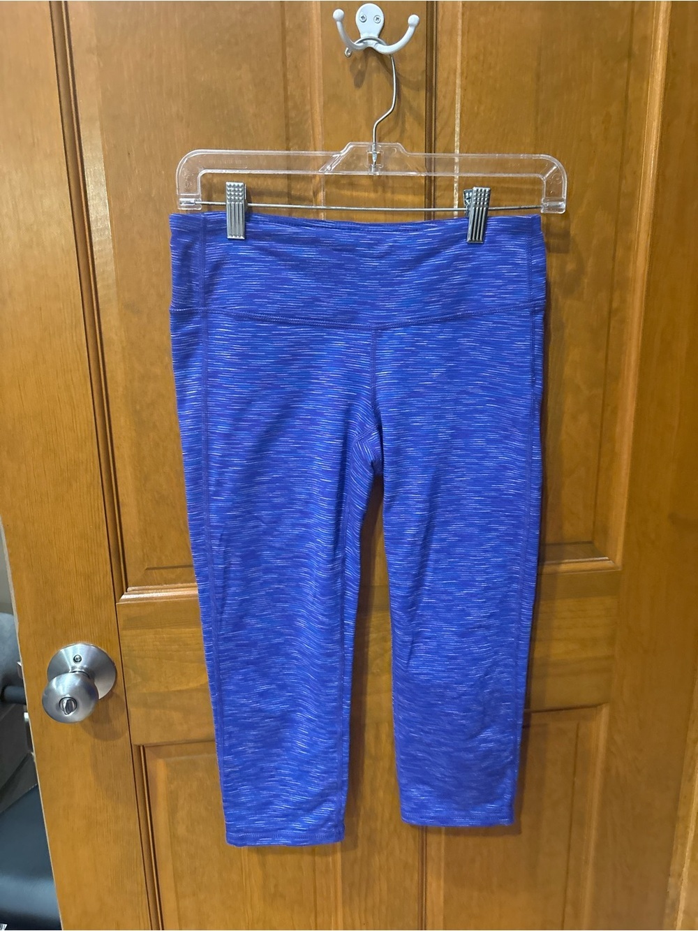 Athleta Women’s Chaturanga Capri Leggings Size Small Blue Space-Dye Heather